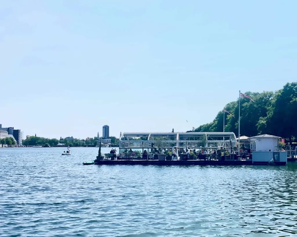 Cafe solenen and the swan boats in the Copenhagen lakes