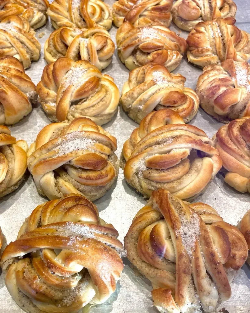 Many Cardamom Buns Danish pastry